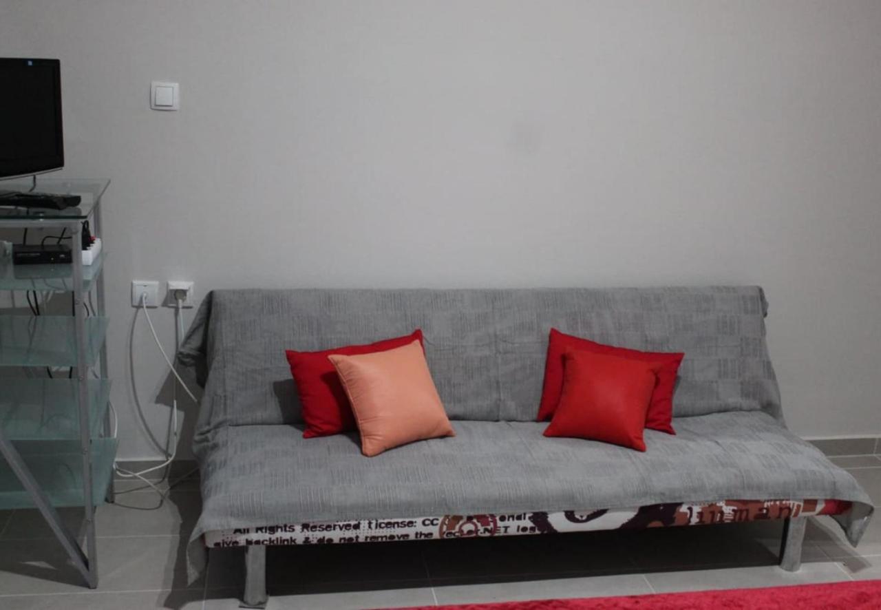 Zoe Apartments Tolo Bagian luar foto