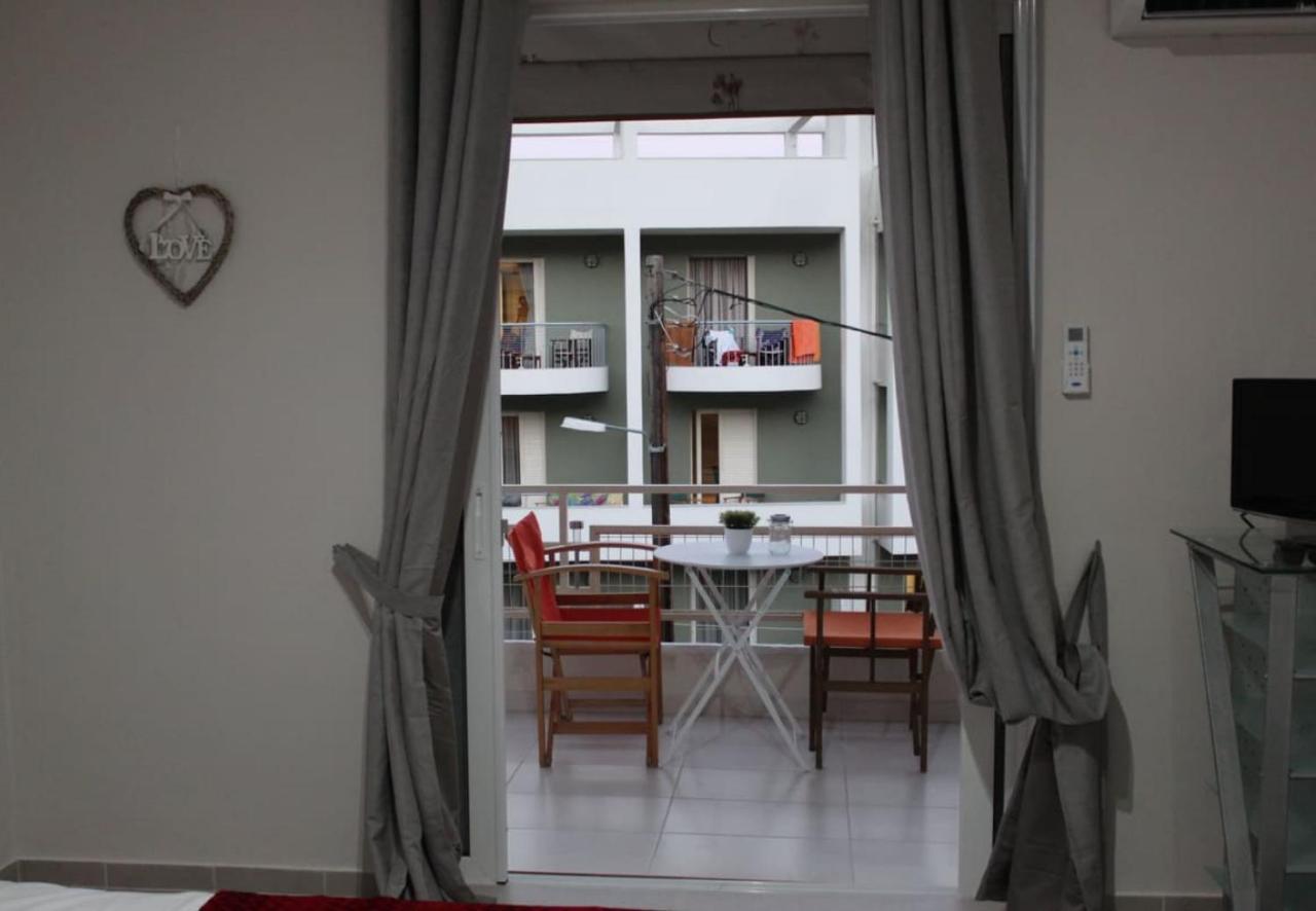 Zoe Apartments Tolo Bagian luar foto